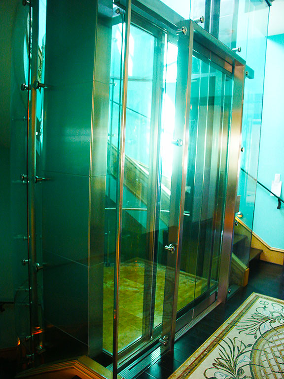 Custom luxury elevator